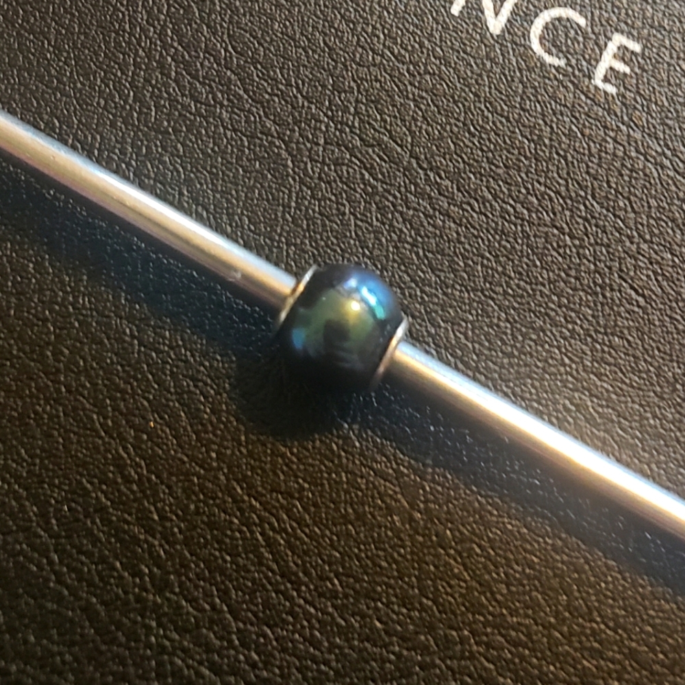 Trollbeads Round Peacock Pearl